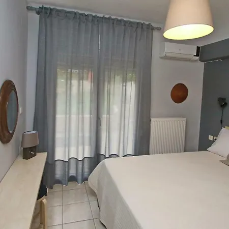 Appartement Elena 2 *