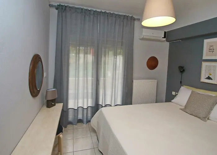 Apartment Elena 2 *