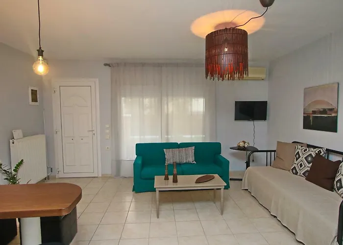 Elena 2 شقة كافالا