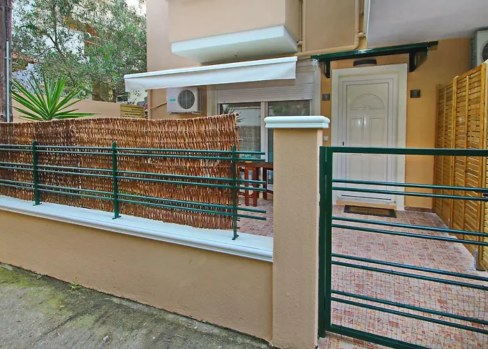 Elena 2 * كافالا